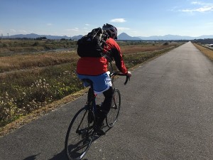 今日のお客様は、30年以上前に乗られていました。 今日もレクチャー