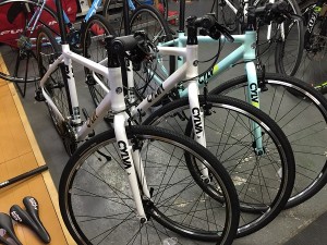 人気のクロスバイクを組立 クロスバイク・シルヴァ