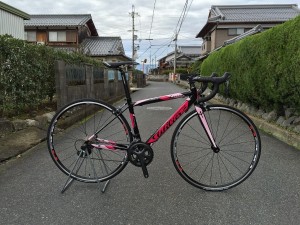 当店にしては珍しく、アルミのロードバイクを販売 %e3%83%ab%e3%83%8a%e3%82%a2%e3%83%ab%e3%83%9f