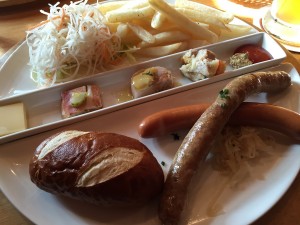 ビールの当てには十分です! %e3%82%bd%e3%83%bc%e3%82%bb%e3%83%bc%e3%82%b8%e3%83%97%e3%83%ac%e3%83%bc%e3%83%88