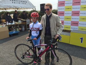 当店のお客様で「ウィリエール」に乗る女の子