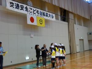 平成２３年度・交通安全子ども自転車大会　守山市立小津小学校と、野洲市立野洲小学校の２校の争い！