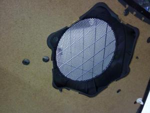 ドア内張りを加工