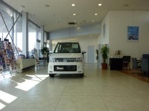 ミツビシモータース ショールーム