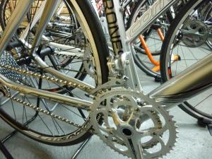 カンパニョーロもシルバー