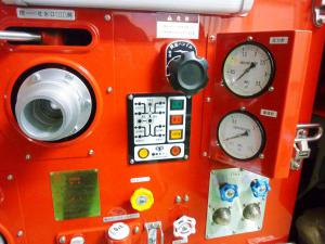 速野分団・消防ポンプ車2