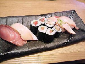 もりもり寿し・盛り合わせ