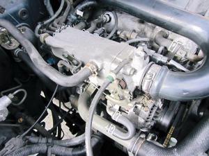 ジムニー　Ｋ６Ａエンジン