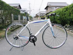 ＤＯＬＯＭＩＴＩ・ＦＬＡＴ