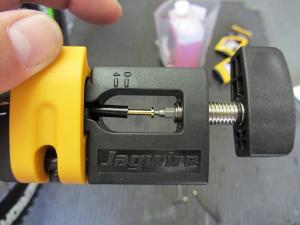 コネクティングインサート圧入