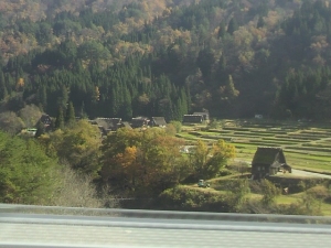 和倉温泉、高山散策とハードな研修スケジュールでした。