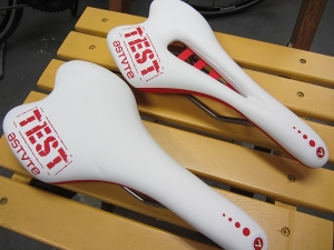 ＴＥＳＴサドル