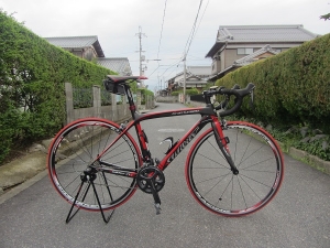 自動車もバネ下重量は重要です!