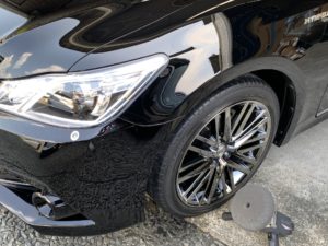 漆黒のブラックはやはり高級感があります。