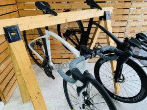 KATANA-R X2台 MAMBA-R X2台 を展示しています⁉️