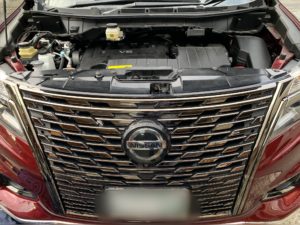 ニッサンのエルグランド