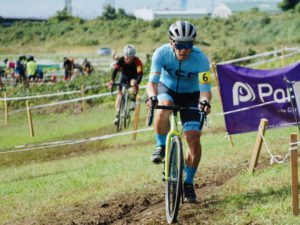 メンバー4名にて参戦頂いております