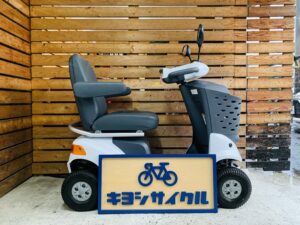 セニアカーも弊社へお問い合わせ下さい